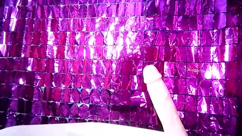 Ale online show from December 16, 2025, 10:20 am