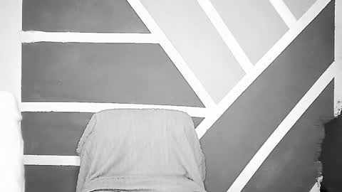 Ale online show from April 18, 2026, 10:19 am