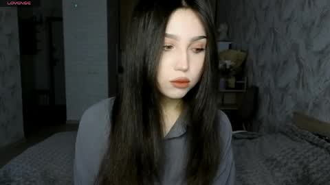 Snapshot of jettanicolay chatting on May 26, 2026, 4:52 am I am Gina ntmu Lets hit 10 Thumbs Up together online show from May 26, 2026, 4:52 am