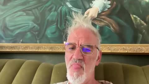 Snapshot of jewlronny chatting on April 24, 2026, 7:55 am jewlronny online show from April 24, 2026, 7:55 am