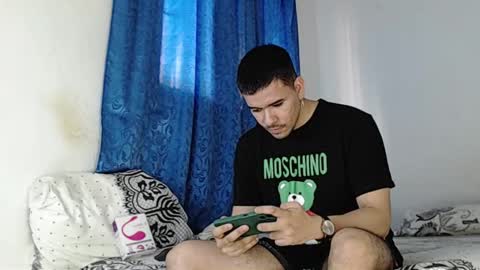 Juan David online show from December 27, 2024, 1:39 pm