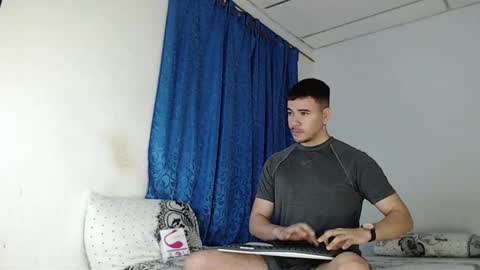 Juan David online show from January 13, 2025, 11:08 am