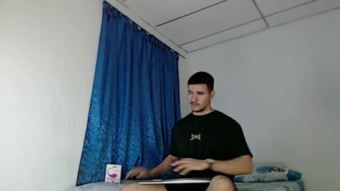 Juan David online show from February 20, 2025, 11:21 pm