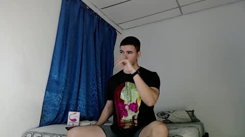 Juan David online show from March 8, 2025, 11:05 am