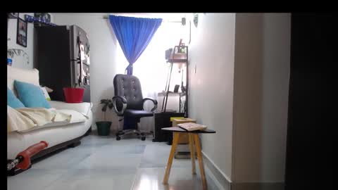 Camila online show from January 23, 2025, 6:56 pm