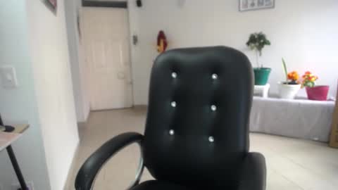 Snapshot of jezabel_purple chatting on January 10, 2026, 3:14 pm Camila online show from January 10, 2026, 3:14 pm