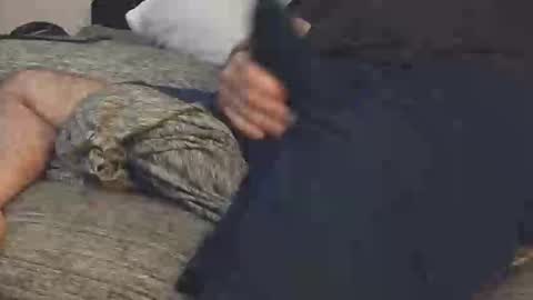 FoxHunter1 online show from November 17, 2025, 1:33 am