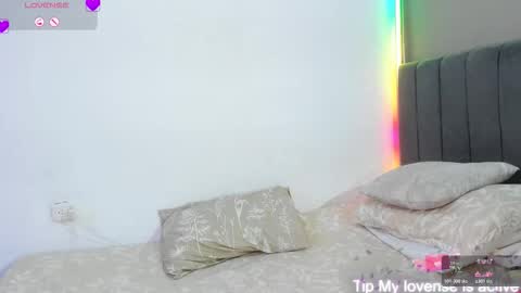 jhackelin  My independent account online show from March 20, 2026, 4:06 am