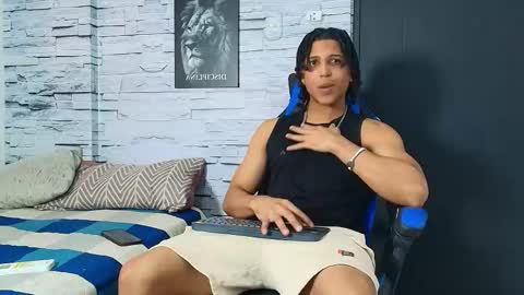 jhay_wheeler777 online show from November 28, 2025, 11:57 am