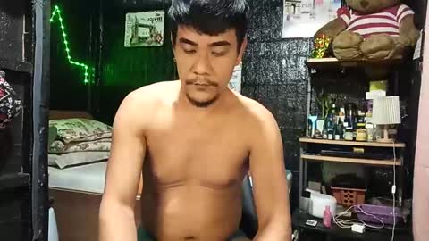 jherry26 online show from January 4, 2025, 11:33 am