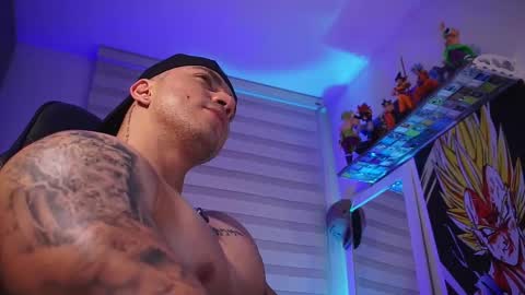 Herman Miller online show from November 21, 2025, 7:18 am