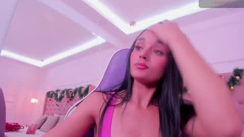 Jhoana  online show from December 4, 2025, 1:26 am