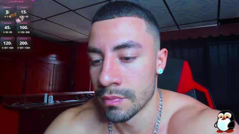 Jhojan Strong  online show from December 23, 2024, 8:57 pm