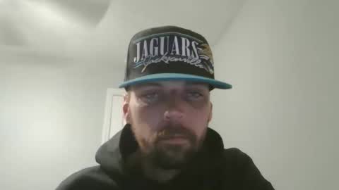 jholls online show from December 13, 2024, 11:17 pm