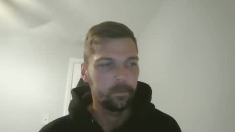 jholls online show from March 6, 2025, 1:48 am