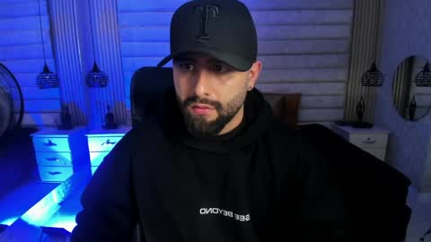 John Bear.... online show from April 20, 2026, 11:24 am