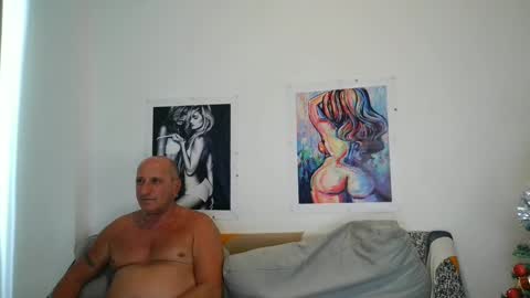 jhon_gade online show from December 20, 2024, 3:36 am