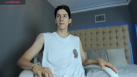 Snapshot of jhon_snow__ chatting on September 23, 2025, 8:23 pm Jhon online show from September 23, 2025, 8:23 pm