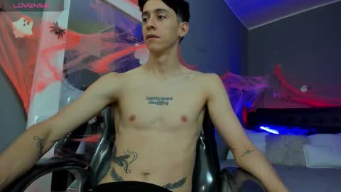 Snapshot of jhon_snow__ chatting on October 10, 2025, 3:22 pm Jhon online show from October 10, 2025, 3:22 pm