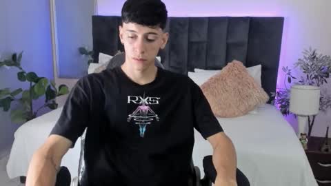 Snapshot of jhon_snow__ chatting on November 22, 2025, 1:43 pm Jhon online show from November 22, 2025, 1:43 pm