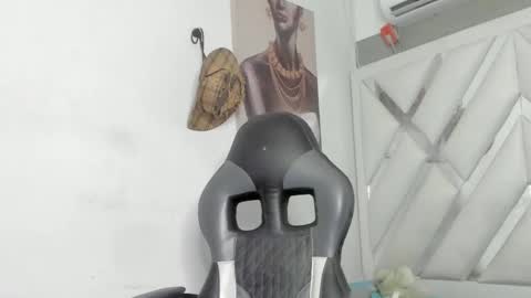 jhonny online show from December 14, 2024, 10:13 am