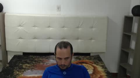 Snapshot of jhontorres018 chatting on November 19, 2025, 4:01 am jhontorres018 online show from November 19, 2025, 4:01 am