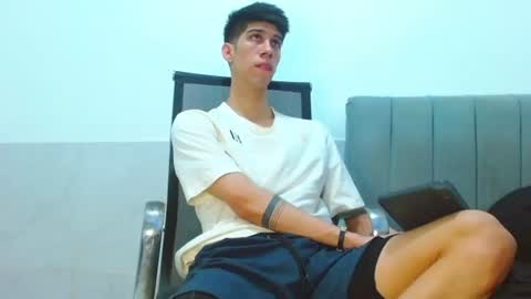 Snapshot of jhony_sex3 chatting on July 16, 2026, 8:15 pm jhony_sex3 online show from July 16, 2026, 8:15 pm