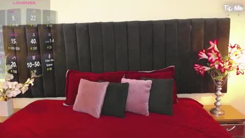 jhos online show from November 11, 2025, 1:22 pm