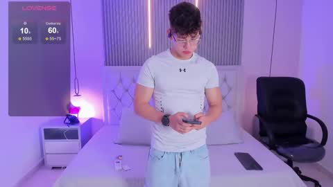 jhoumod_21 online show from December 18, 2025, 2:50 am