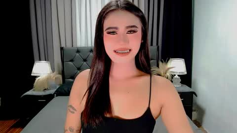 Snapshot of jhuliana_and_charles_room chatting on April 18, 2026, 11:27 pm jhuliana_and_charles_room online show from April 18, 2026, 11:27 pm