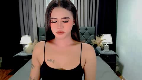 Snapshot of jhuliana_and_charles_room chatting on April 21, 2026, 11:40 pm jhuliana_and_charles_room online show from April 21, 2026, 11:40 pm