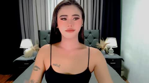 Snapshot of jhuliana_and_charles_room chatting on April 26, 2026, 12:08 am jhuliana_and_charles_room online show from April 26, 2026, 12:08 am