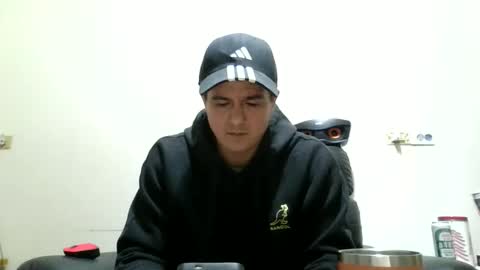 Snapshot of jhwozy chatting on November 2, 2025, 3:14 pm jhwozy online show from November 2, 2025, 3:14 pm