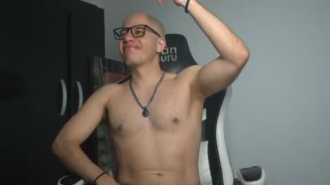 Jhx online show from April 11, 2026, 10:36 pm