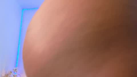 Snapshot of jiah81 chatting on February 1, 2026, 1:04 am jiah online show from February 1, 2026, 1:04 am