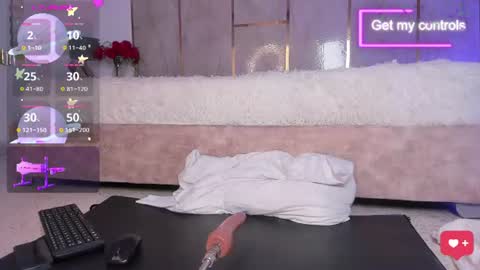 Snapshot of jiggly_ chatting on June 26, 2026, 5:34 am Jiggly online show from June 26, 2026, 5:34 am