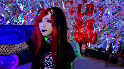 Snapshot of jiglipuf chatting on February 22, 2025, 2:06 am online show from February 22, 2025, 2:06 am