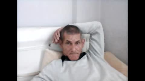 Snapshot of jigolo_golo35 chatting on January 1, 2025, 10:43 am jigolo_golo35 online show from January 1, 2025, 10:43 am