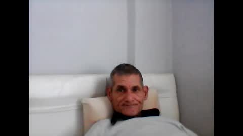 Snapshot of jigolo_golo35 chatting on January 2, 2025, 11:09 am jigolo_golo35 online show from January 2, 2025, 11:09 am