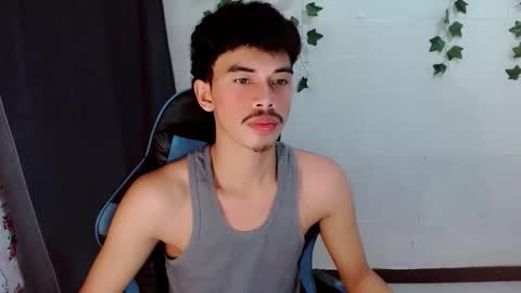 Snapshot of jim_cumxx chatting on October 5, 2025, 7:50 am JIMBOY online show from October 5, 2025, 7:50 am