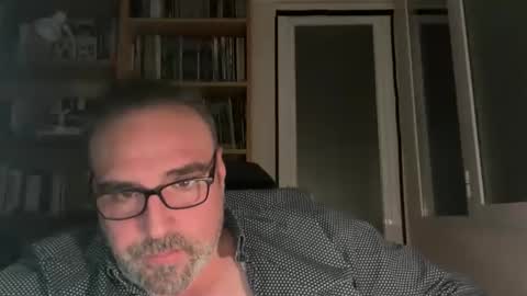 Jim Dick online show from December 21, 2025, 11:12 pm