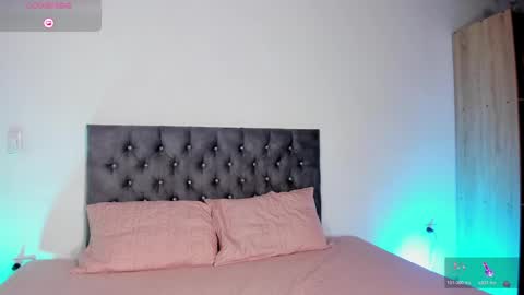 JIMENA online show from October 21, 2025, 3:29 am