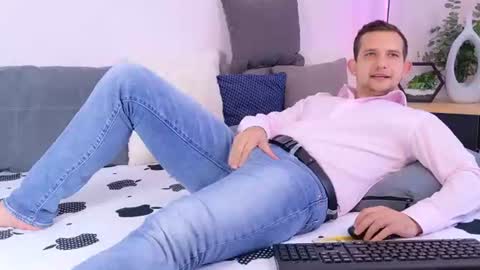 Jimmy online show from July 8, 2026, 7:24 am