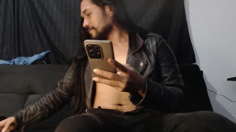 jin_woosex online show from November 21, 2025, 11:25 pm