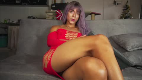 Jinx independent model online show from January 8, 2025, 5:37 pm