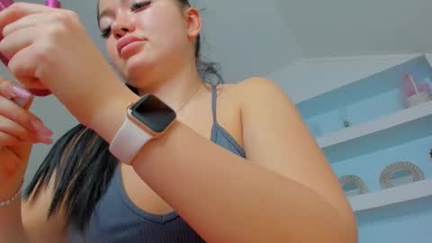 Juliee online show from January 13, 2026, 6:57 pm