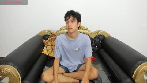 Snapshot of jisus_catt chatting on January 17, 2026, 2:38 am Jisusth online show from January 17, 2026, 2:38 am