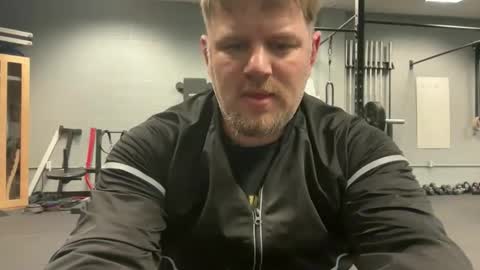 jitzgolfer online show from December 22, 2025, 12:57 pm