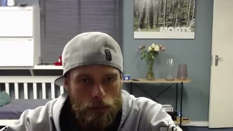 JamesJan van Rebel online show from October 14, 2025, 3:35 pm