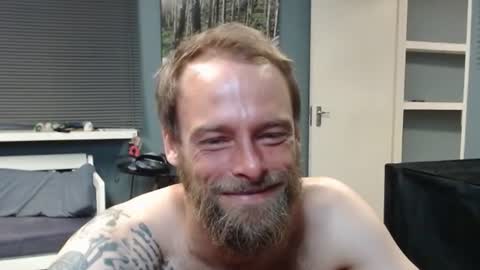 Snapshot of jjameson41 chatting on February 3, 2026, 2:53 am JamesJan van Rebel online show from February 3, 2026, 2:53 am